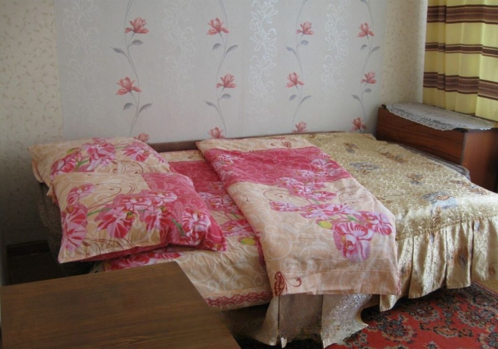 Сдам квартиру, 2 комнаты, 138 серия, 50 м², этаж: 2/5