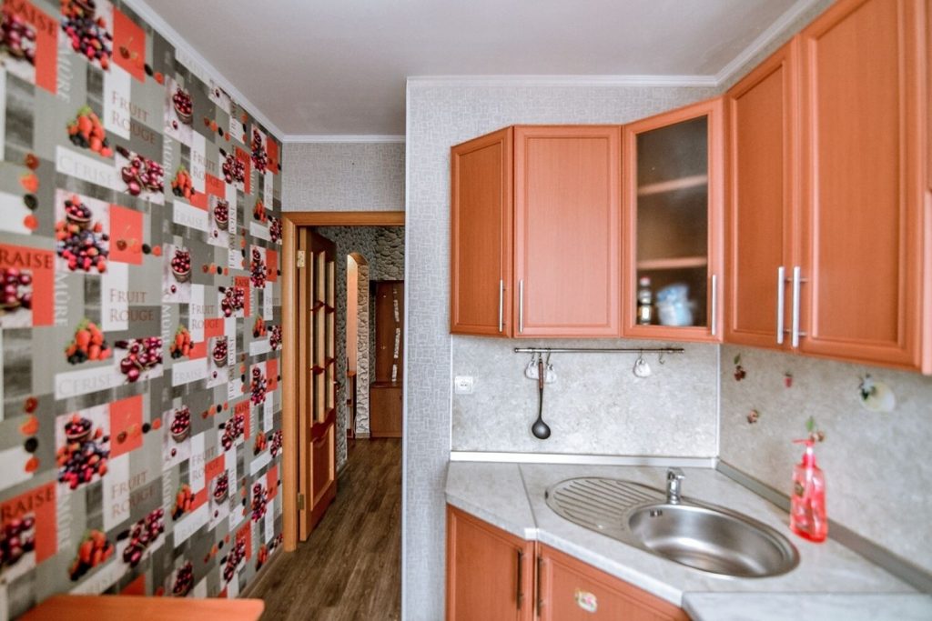 Сдам квартиру, 2 комнаты, брежневка, 44 м², этаж: 3/5