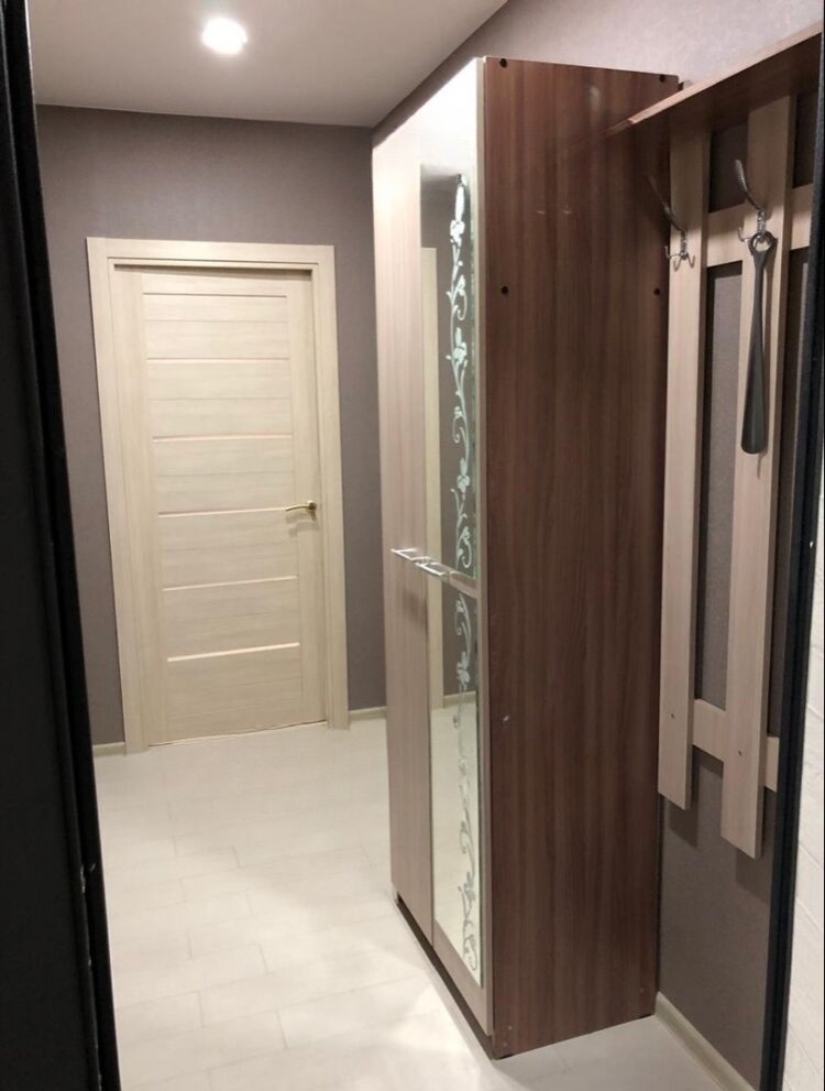 Сдам квартиру, 1 комната, индивидуальная, 42 м², этаж: 1/2