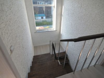 Продам дом, 5 комнат, 180 м², этажей: 2, участок: 9 соток в собственности