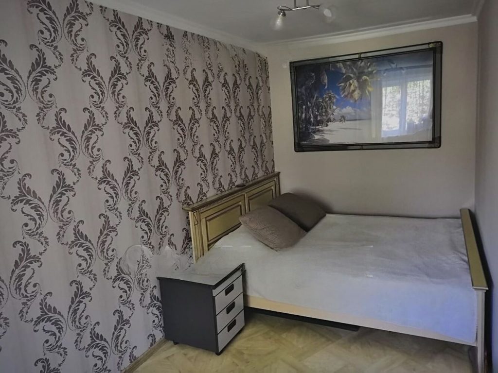Сдам квартиру, 2 комнаты, хрущевка, 51 м², этаж: 3/5