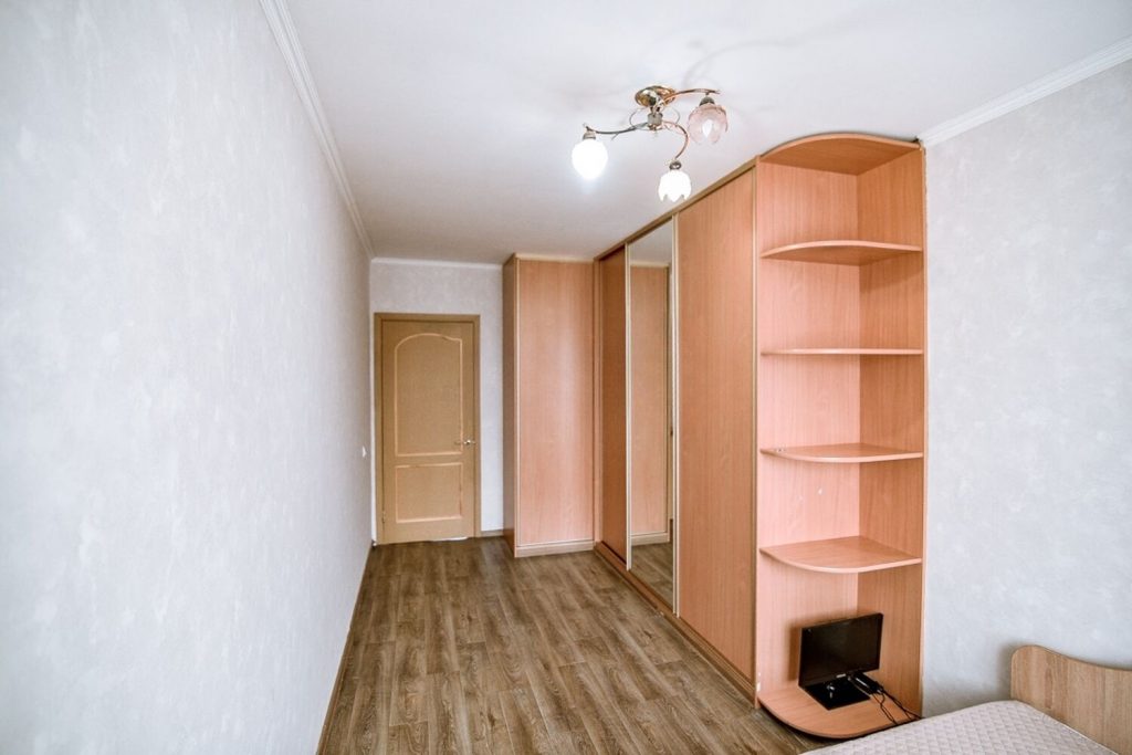 Сдам квартиру, 2 комнаты, брежневка, 44 м², этаж: 3/5