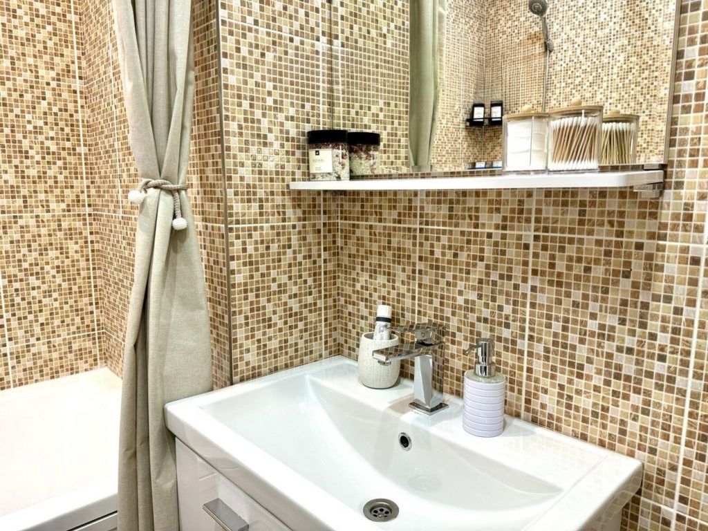 Сдам квартиру, 1 комната, 42 м², этаж: 7/9