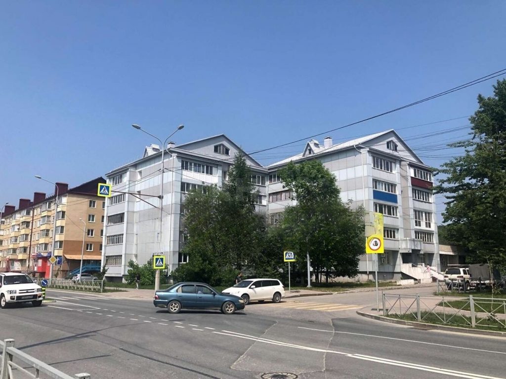 Сдам квартиру, 1 комната, 102 серия, 38 м², этаж: 1/5