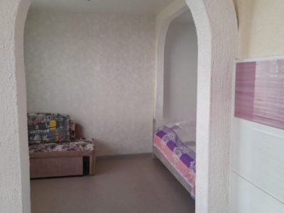 Сдам квартиру, 1 комната, 102 серия, 28 м², этаж: 1/5