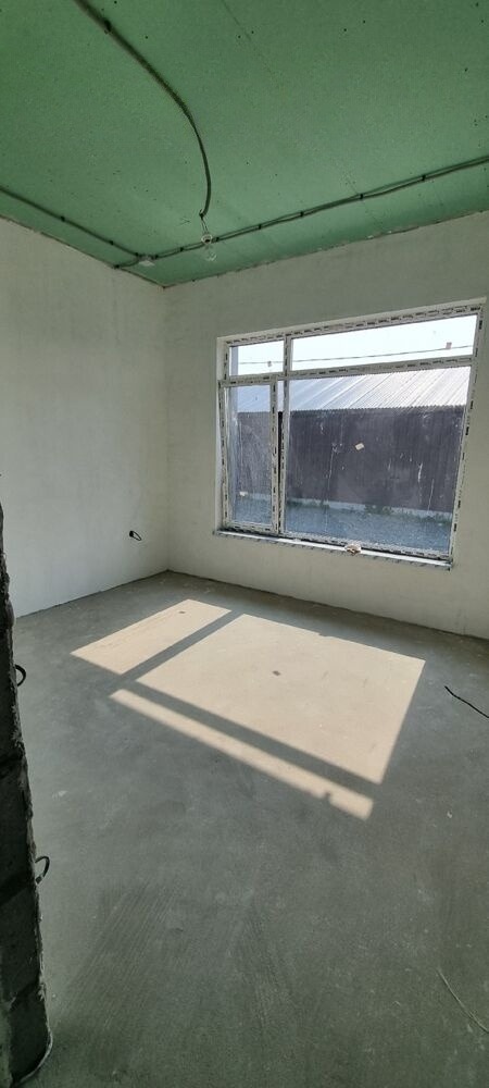 Продам дом, 4 комнаты, 100 м², этажей: 1, участок: 11 соток в собственности