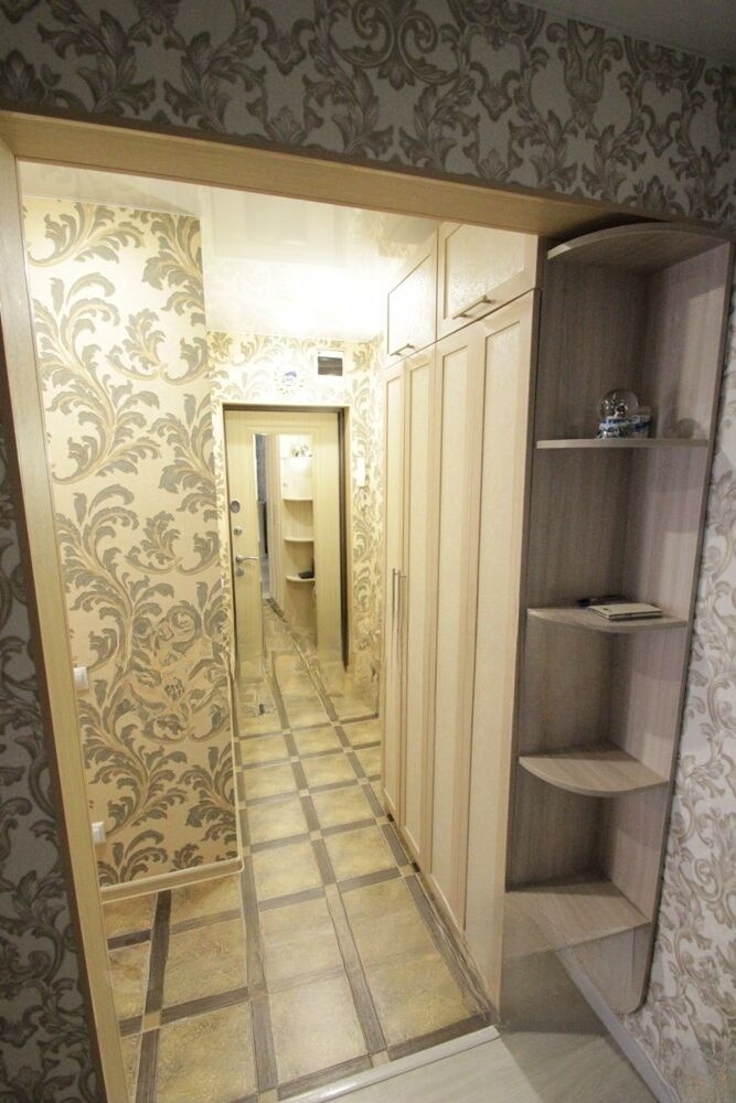 Сдам квартиру, 2 комнаты, брежневка, 46 м², этаж: 1/5
