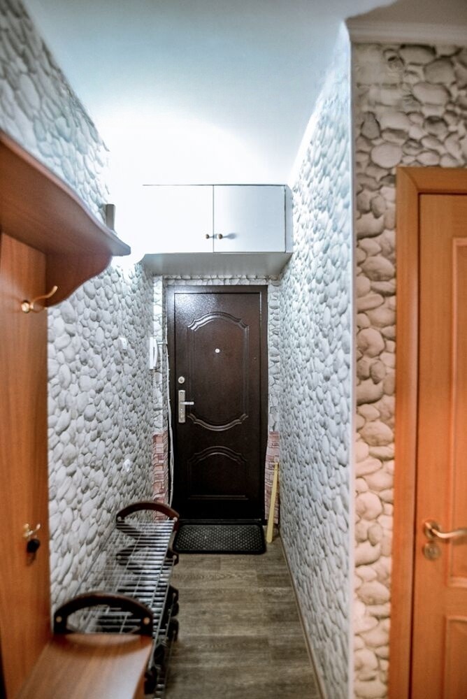 Сдам квартиру, 2 комнаты, брежневка, 44 м², этаж: 3/5