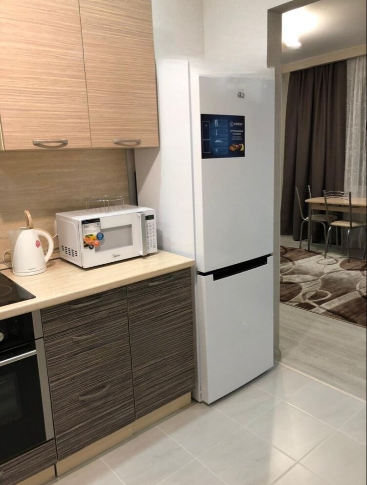 Сдам квартиру, 1 комната, индивидуальная, 42 м², этаж: 1/2