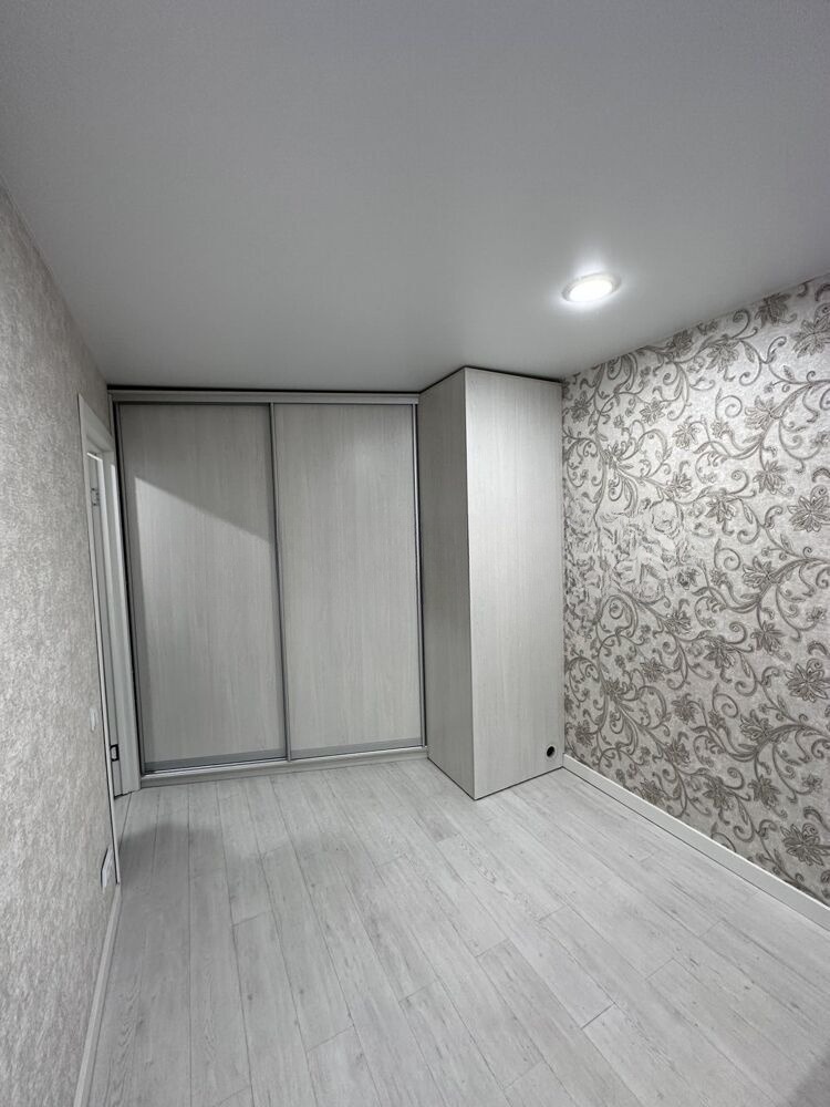 Сдам квартиру, 2 комнаты, 53 м², этаж: 3/5