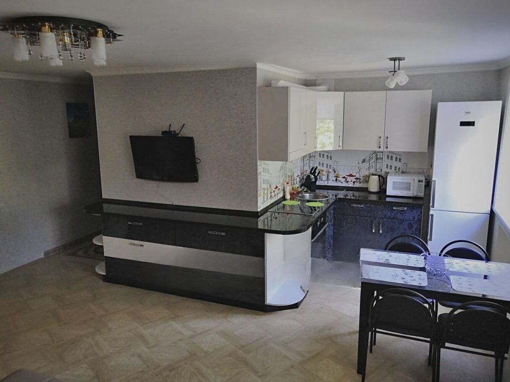Сдам квартиру, 2 комнаты, хрущевка, 51 м², этаж: 3/5