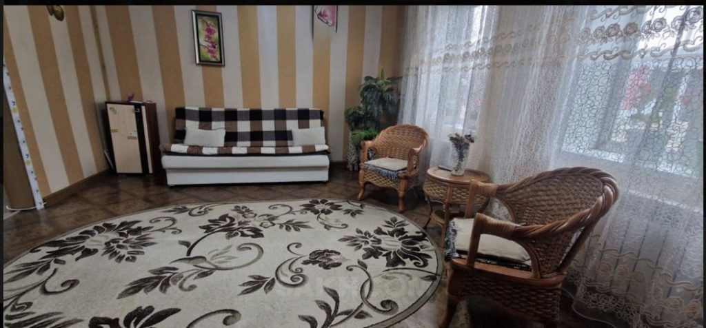 Продам дом, 4 комнаты, 130 м², этажей: 1, участок: 13,6 сотки в собственности