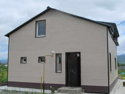 Продам дом, 3 комнаты, 120 м², этажей: 2, участок: 10 соток в собственности