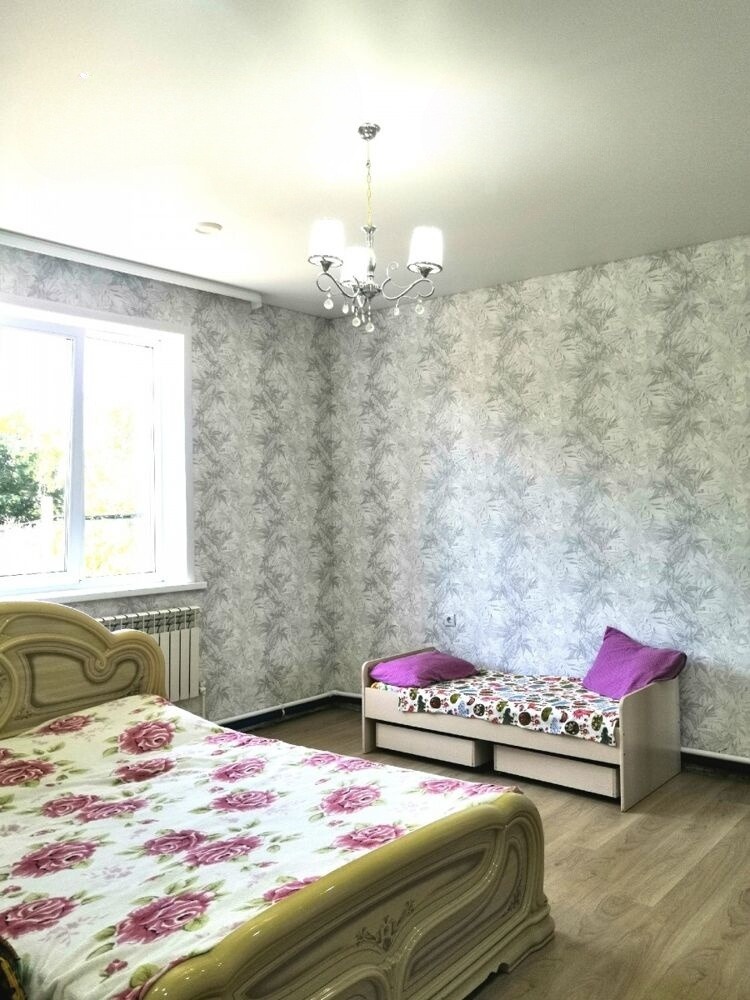 Продам дом, 3 комнаты, 120 м², этажей: 1, участок: 6,3 сотки в собственности