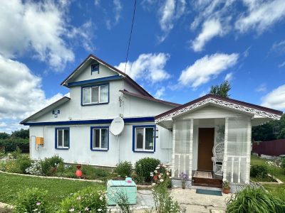 Продам дом, 3 комнаты, 79 м², этажей: 2, участок: 12,89 сотки в собственности