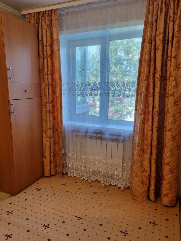 Сдам квартиру, 2 комнаты, хрущевка, 44 м², этаж: 4/4
