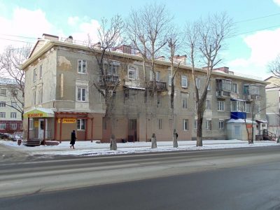 Сдам квартиру, 3 комнаты, сталинка, 67 м², этаж: 3/3