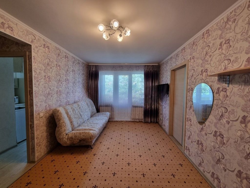 Сдам квартиру, 2 комнаты, хрущевка, 44 м², этаж: 4/4