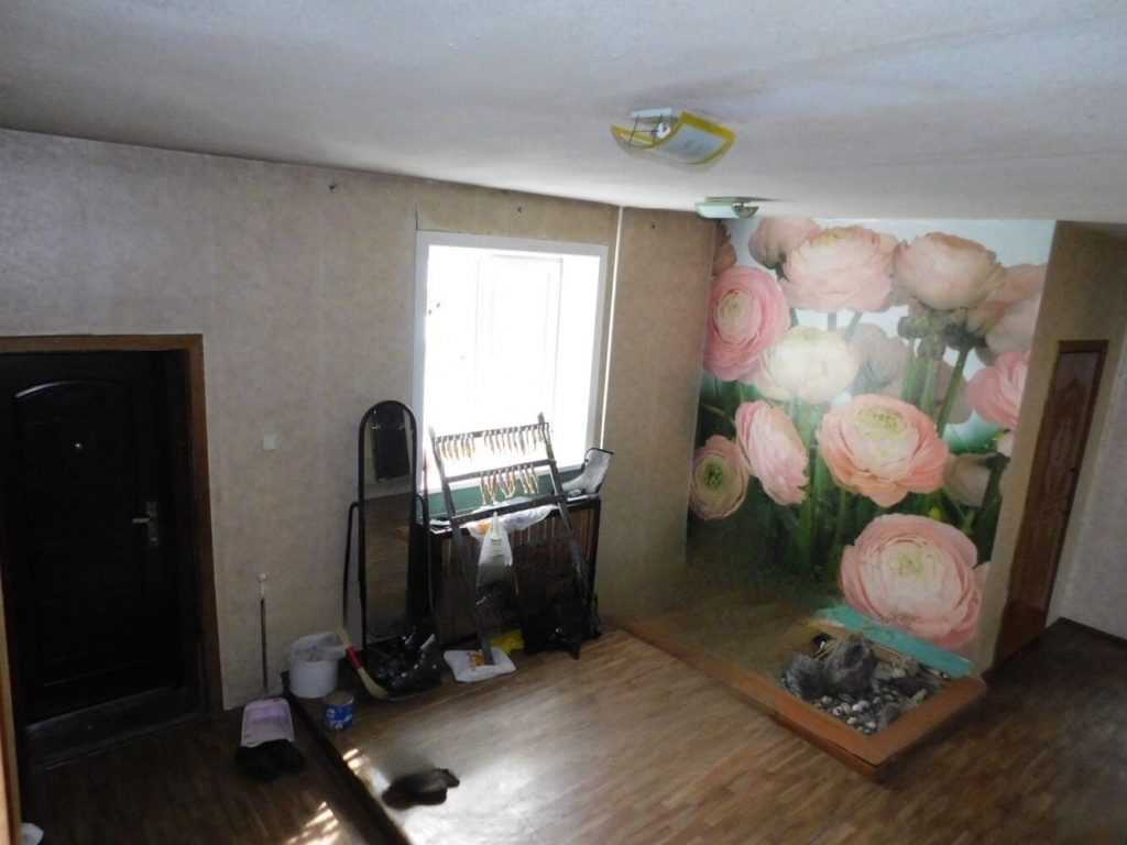 Продам дом, 8 комнат, 224 м², этажей: 2, участок: 10 соток в собственности