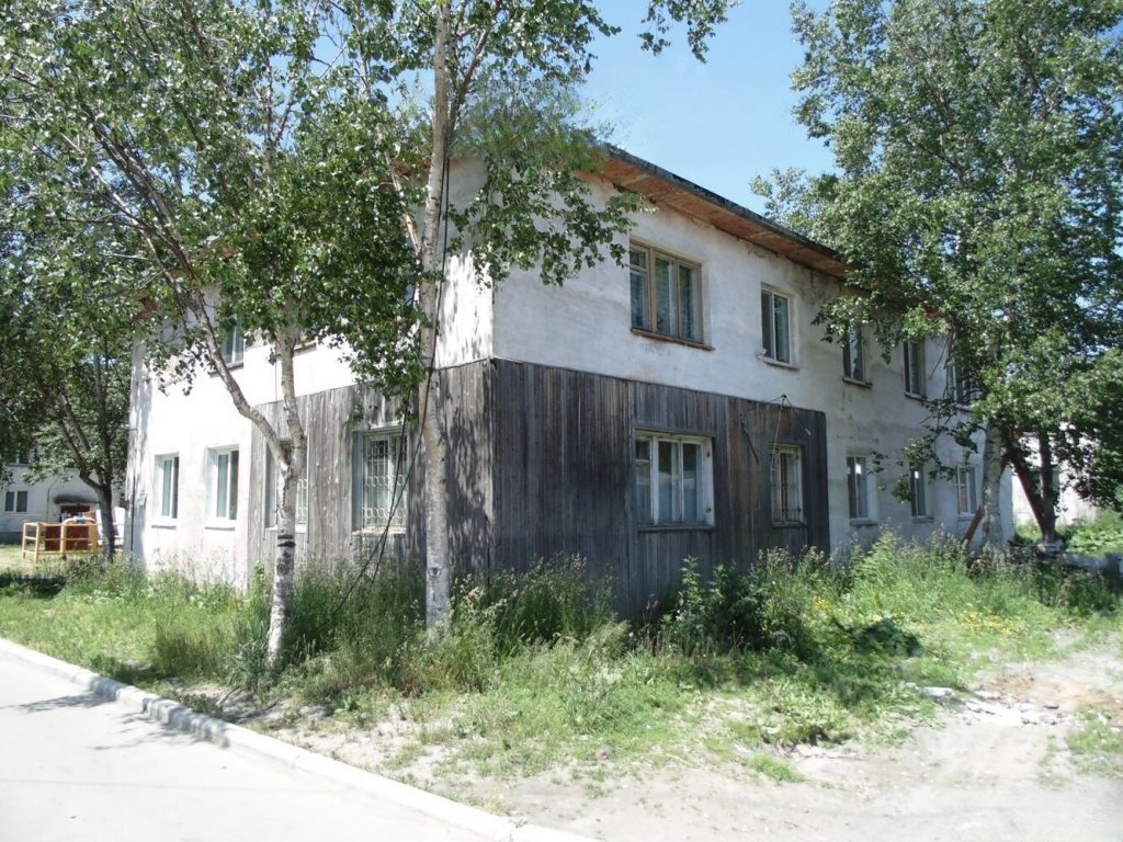 Сдам квартиру, 2 комнаты, 48 м², этаж: 1/2