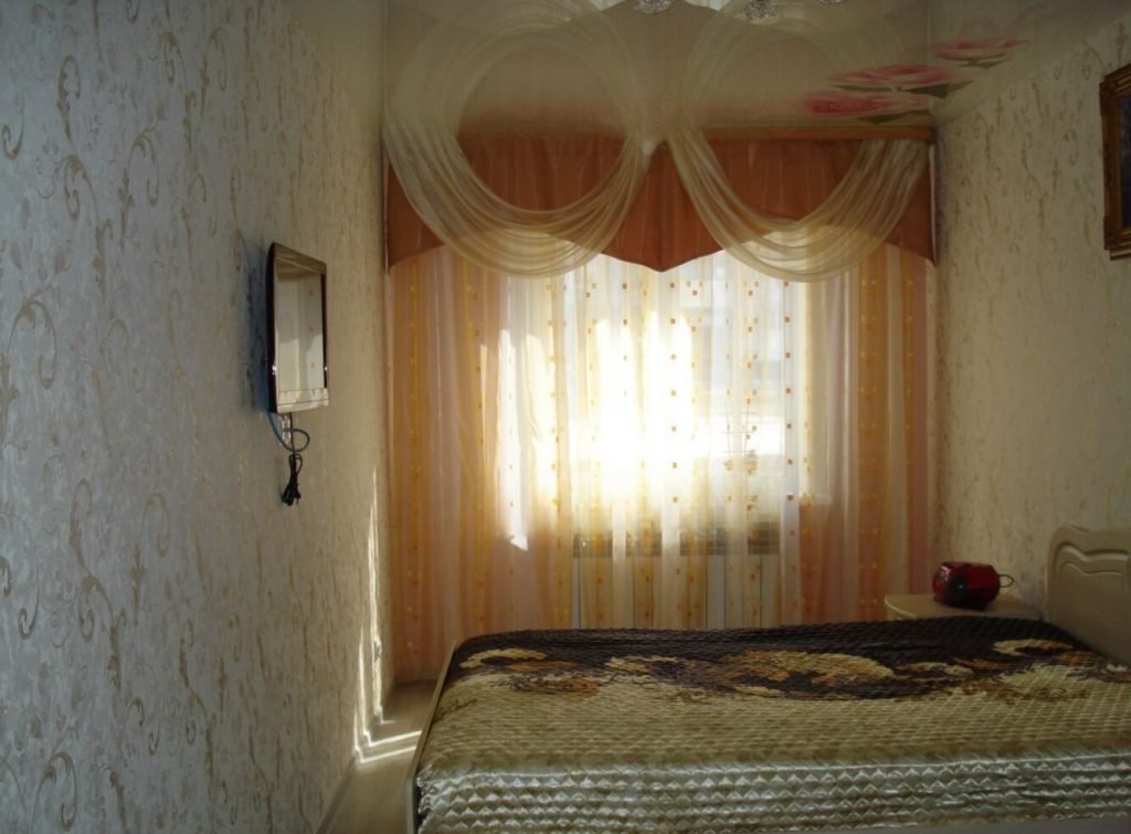 Сдам квартиру, 2 комнаты, брежневка, 46 м², этаж: 1/5