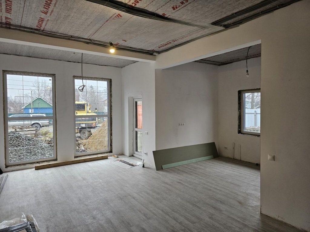 Продам дом, 4 комнаты, 100 м², этажей: 1, участок: 6,9 сотки в собственности