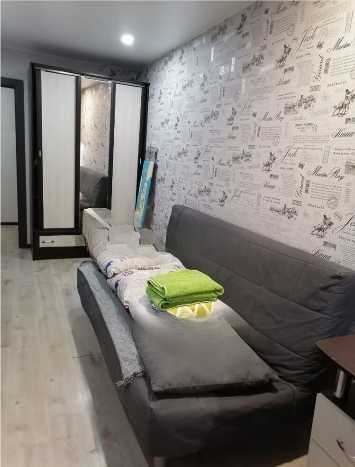 Сдам квартиру, 2 комнаты, 47 м², этаж: 2/5