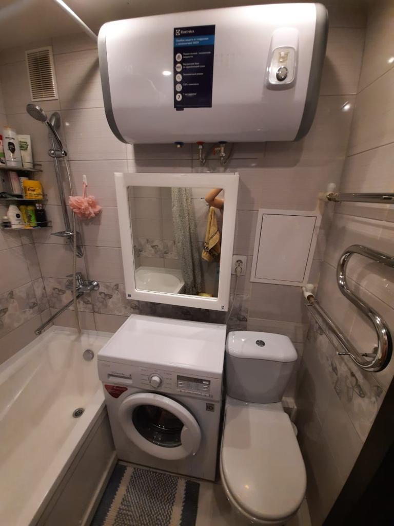 Продам квартиру, 2 комнаты, хрущевка, 44 м², этаж: 5/5