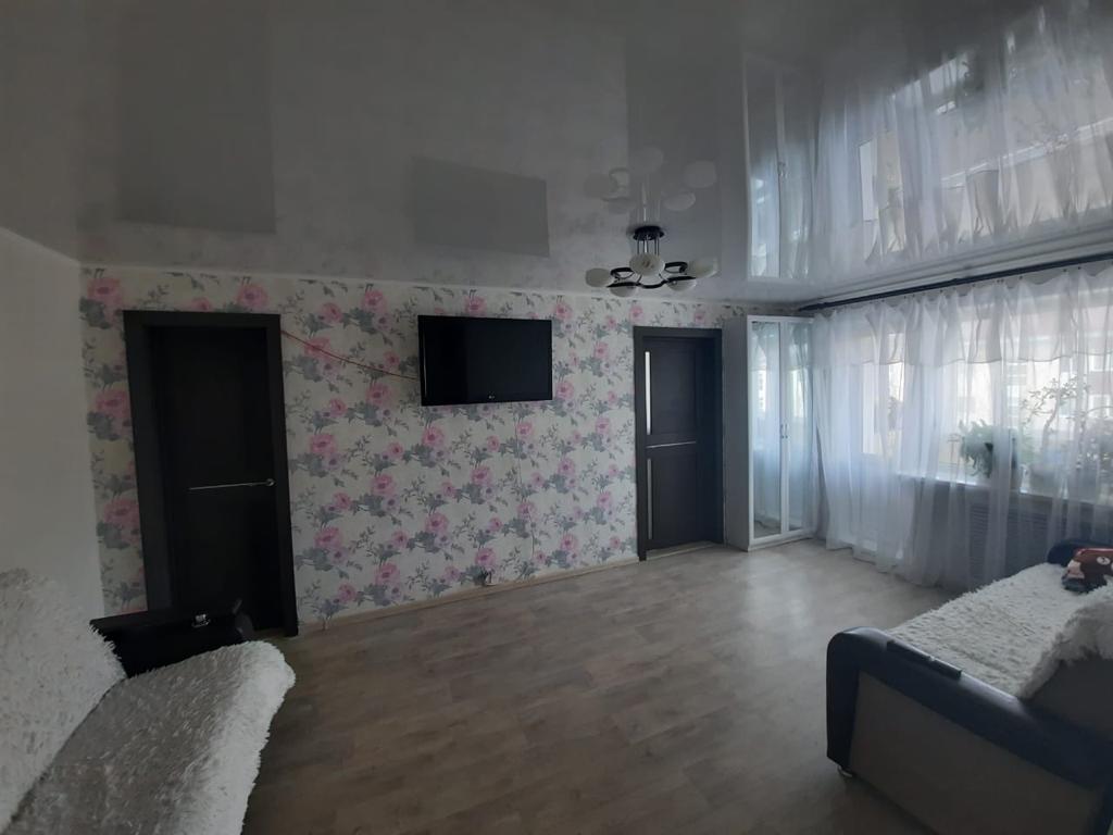 Продам квартиру, 2 комнаты, хрущевка, 44 м², этаж: 5/5