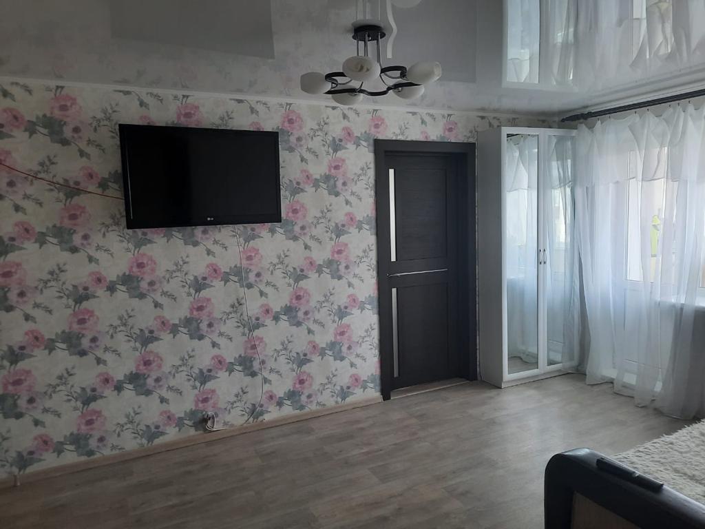 Продам квартиру, 2 комнаты, хрущевка, 44 м², этаж: 5/5