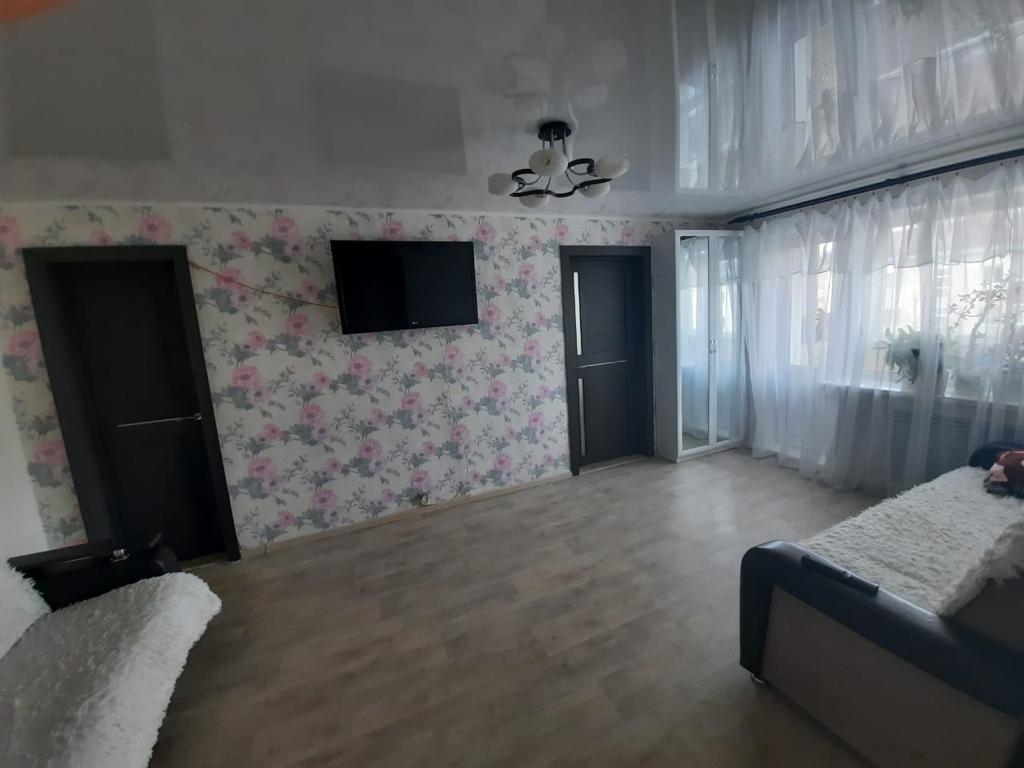 Продам квартиру, 2 комнаты, хрущевка, 44 м², этаж: 5/5
