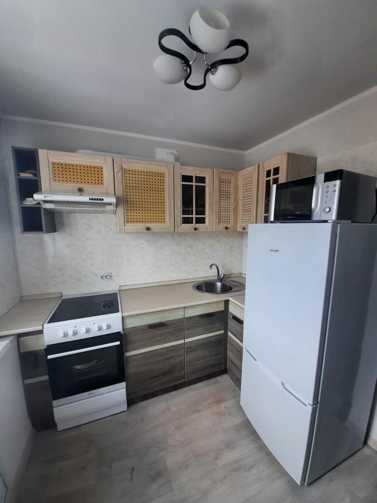 Продам квартиру, 2 комнаты, хрущевка, 44 м², этаж: 5/5