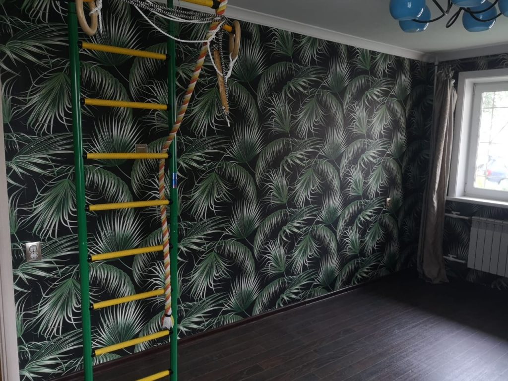 Продам квартиру, 3 комнаты, брежневка, 61 м², этаж: 1/5