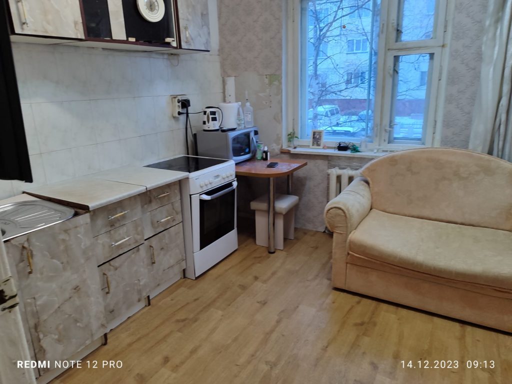 Продам квартиру, 1 комната, 97 серия, 41 м², этаж: 2/5