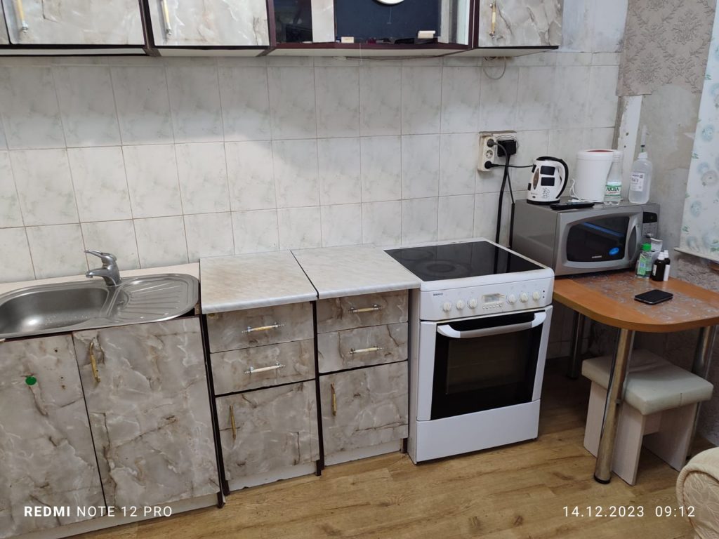 Продам квартиру, 1 комната, 97 серия, 41 м², этаж: 2/5