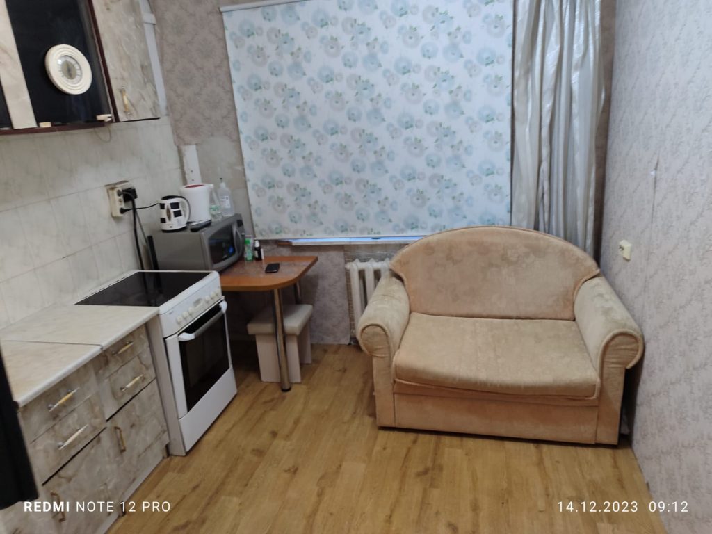 Продам квартиру, 1 комната, 97 серия, 41 м², этаж: 2/5