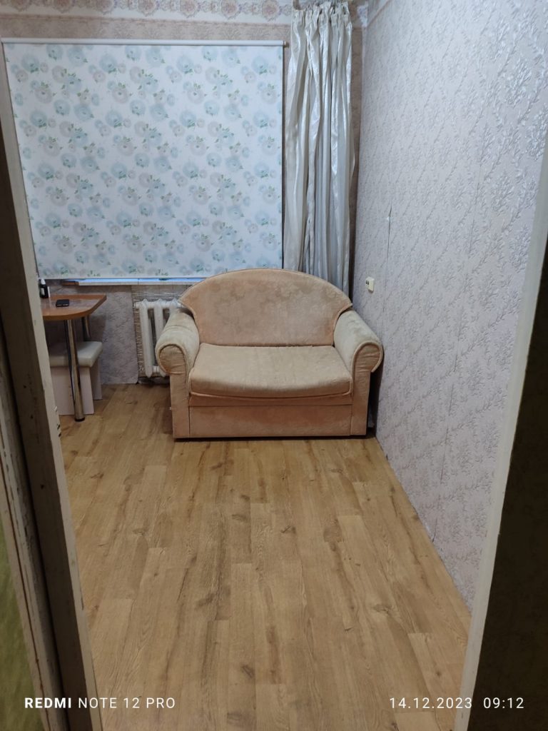 Продам квартиру, 1 комната, 97 серия, 41 м², этаж: 2/5