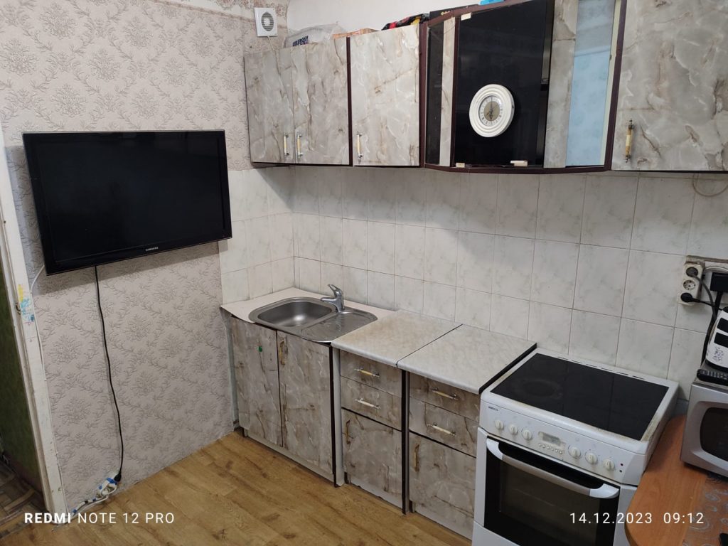 Продам квартиру, 1 комната, 97 серия, 41 м², этаж: 2/5