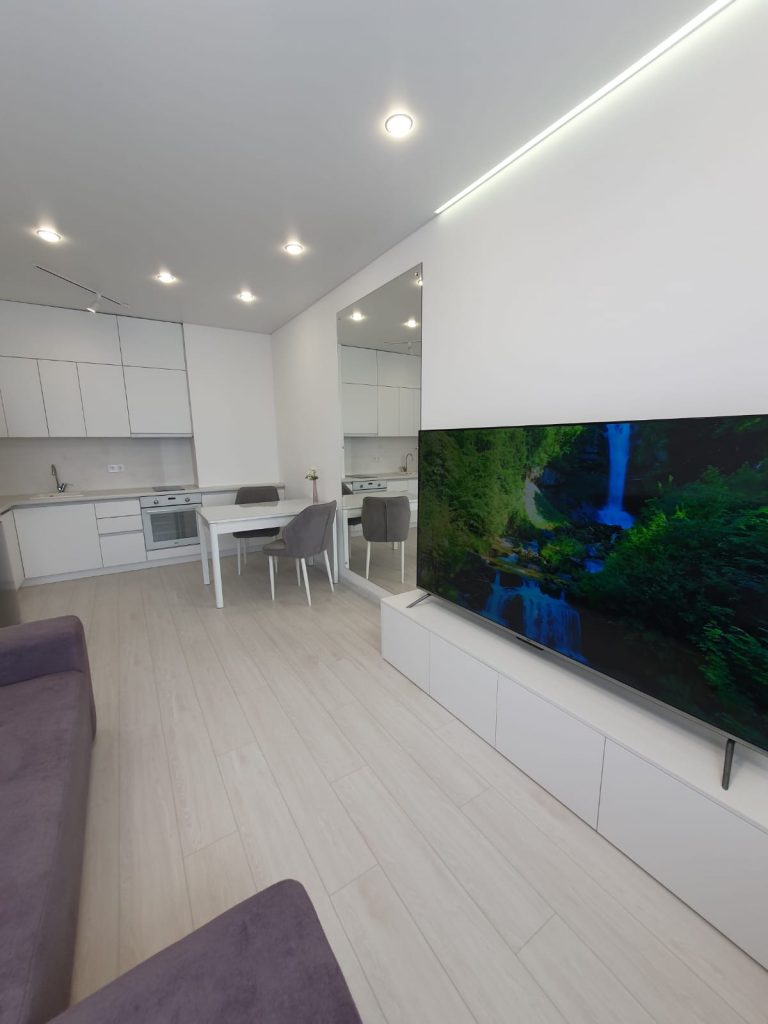 Продам квартиру, 2 комнаты, новостройка, 37 м², этаж: 13/16
