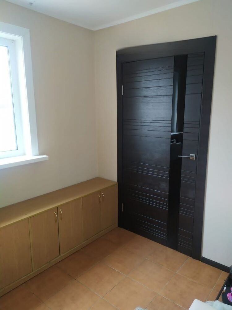 Продам дом, 4 комнаты, 135 м², этажей: 2, участок: 7 соток в собственности