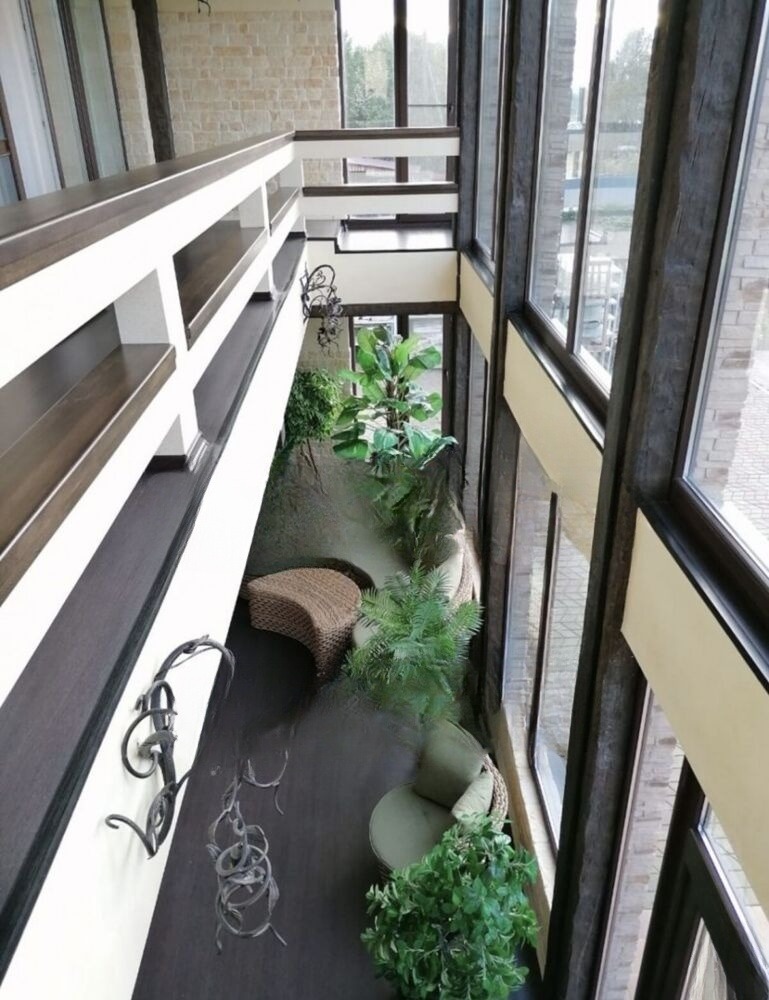 Продам дом, 7 комнат, 500 м², этажей: 3, участок: 11 соток в собственности