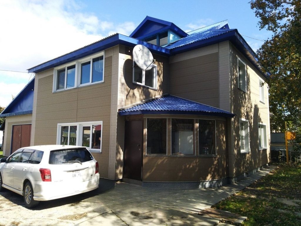 Продам дом, 5 комнат, 232 м², этажей: 2, участок: 17,72 сотки в собственности