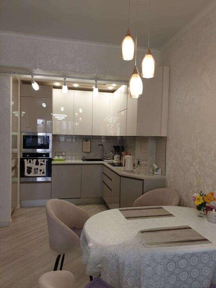 Сдам квартиру, 2 комнаты, индивидуальная, 56 м², этаж: 11/12