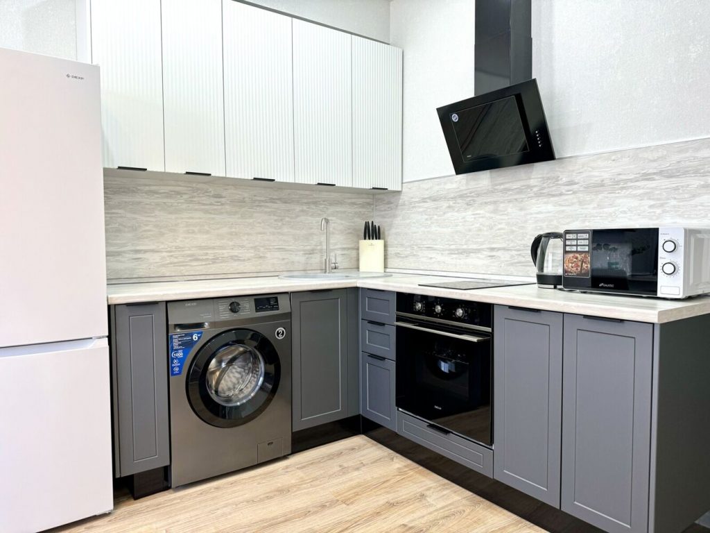 Сдам квартиру, 1 комната, 40 м², этаж: 3/9