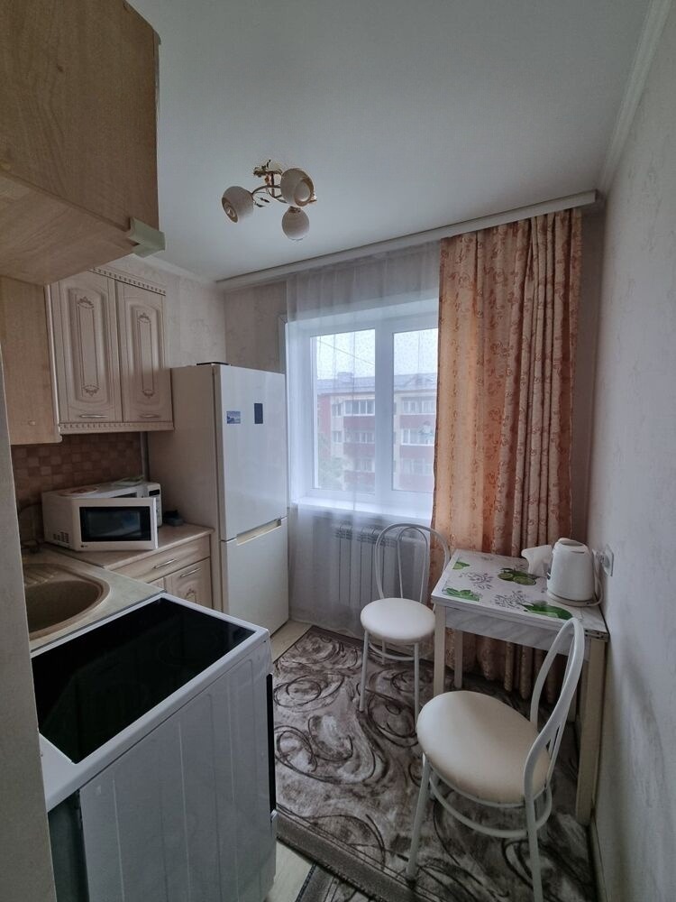 Сдам квартиру, 2 комнаты, хрущевка, 44 м², этаж: 4/4