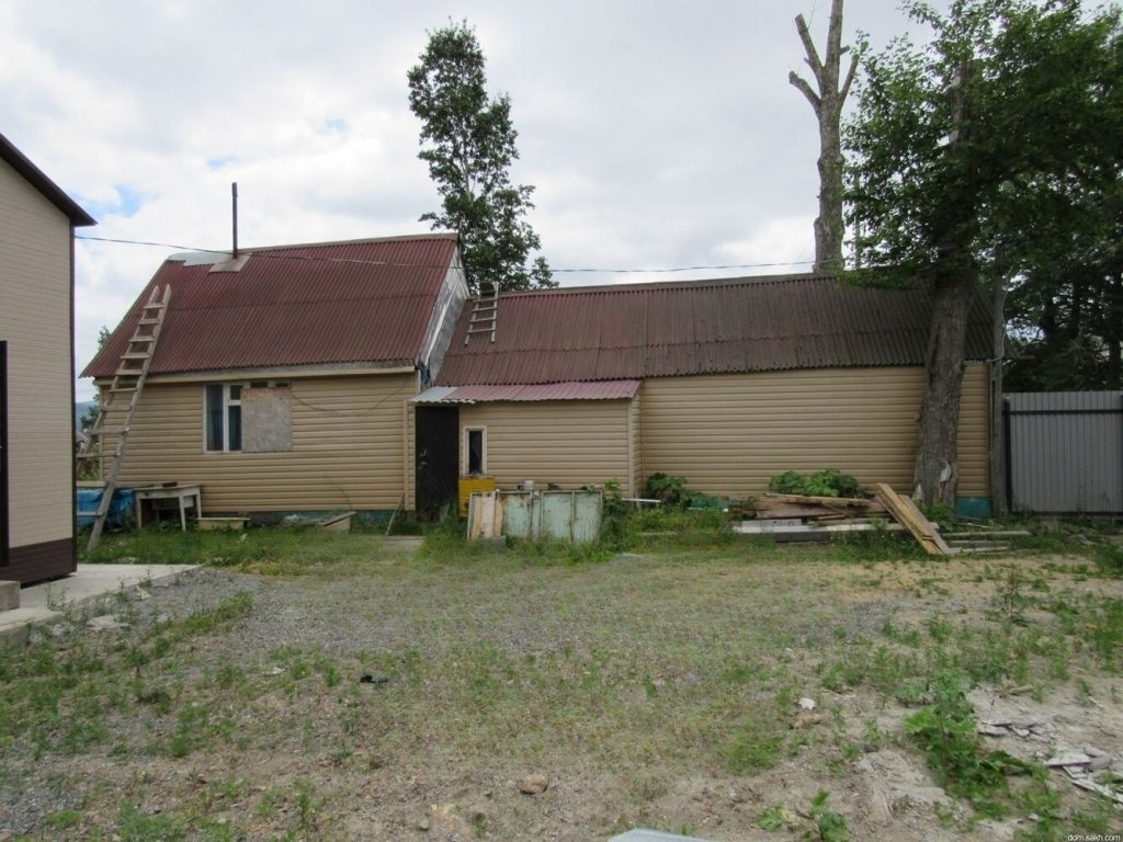 Продам дом, 3 комнаты, 120 м², этажей: 2, участок: 10 соток в собственности