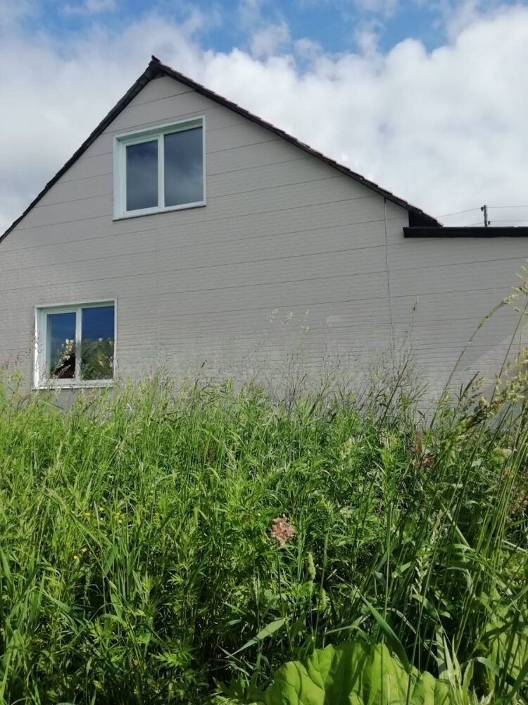 Продам дом, 3 комнаты, 170 м², этажей: 2, участок: 12,5 сотки в собственности
