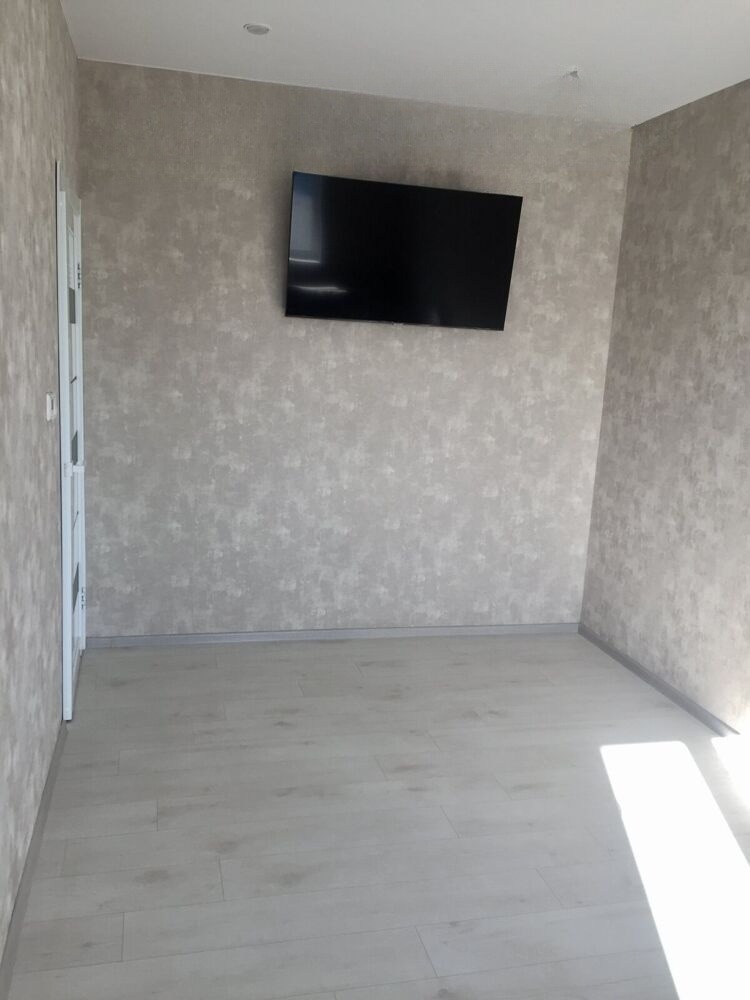 Продам дом, 3 комнаты, 100 м², этажей: 2, участок: 10 соток в собственности