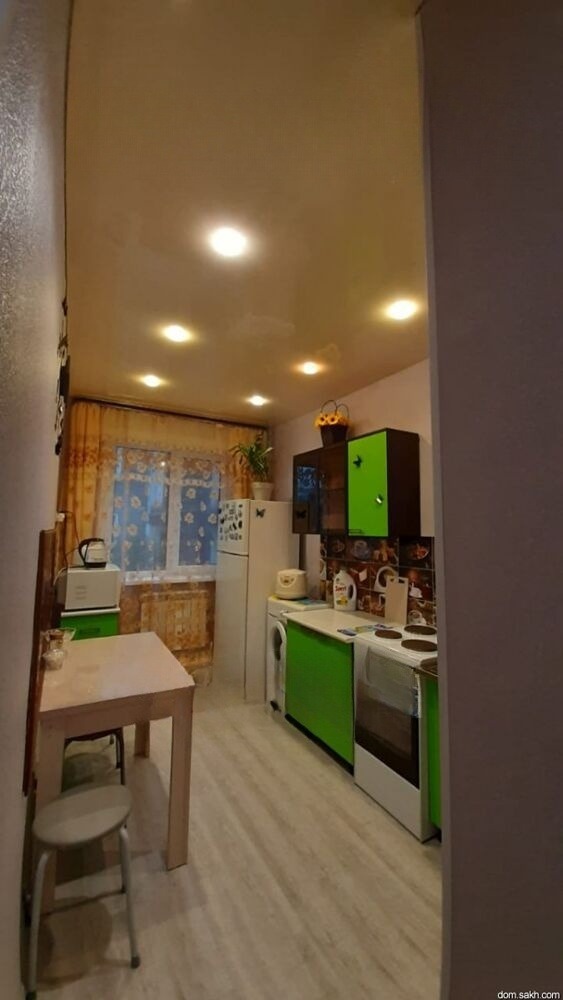 Сдам квартиру, 2 комнаты, 48 м², этаж: 1/2