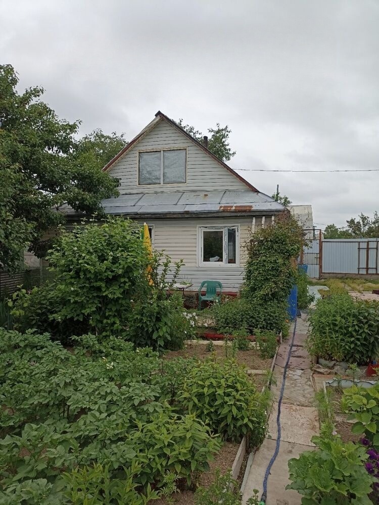 Продам участок: 6 соток в собственности, дачное, подсобное хозяйство